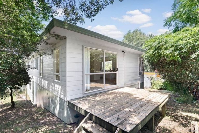 Photo of property in 2/142 Archers Road, Glenfield, Auckland, 0629