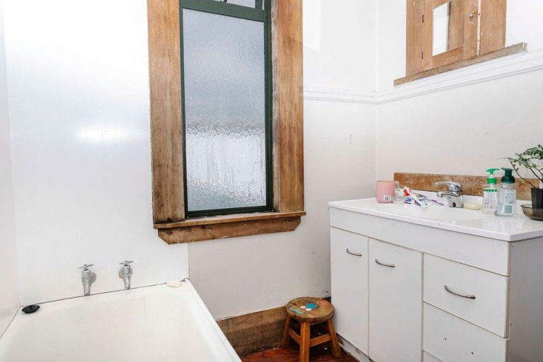 Photo of property in 245 High Street, Dannevirke, 4930