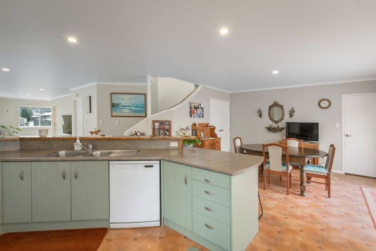 Photo of property in 13 Brighton Road, Waihi Beach, 3611