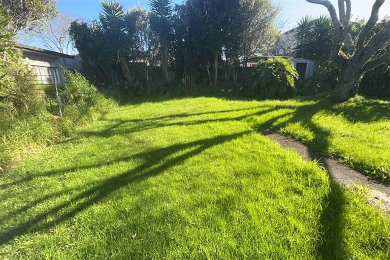 Photo of property in 9 Quibray Place, Botany Downs, Auckland, 2010