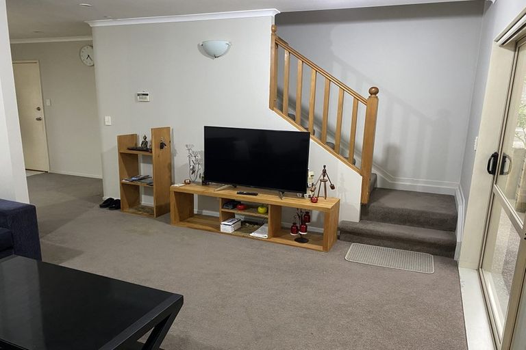 Photo of property in 14/2 Arawa Street, New Lynn, Auckland, 0600