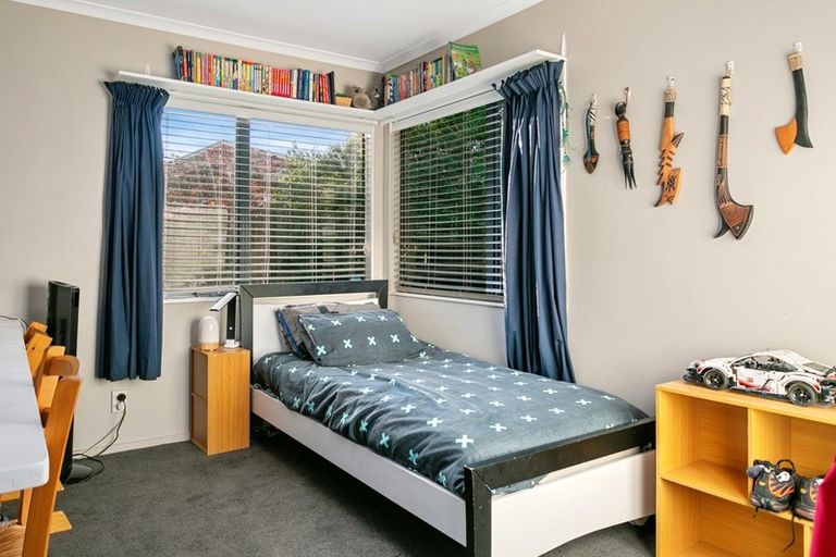 Photo of property in 2 Balmoral Drive, Hilltop, Taupo, 3330