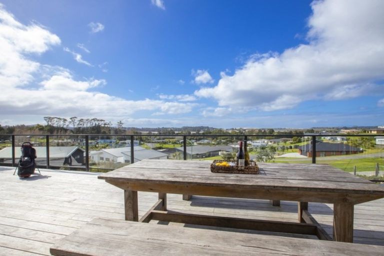 Photo of property in 29 Kahu Drive, Mangawhai, 0505