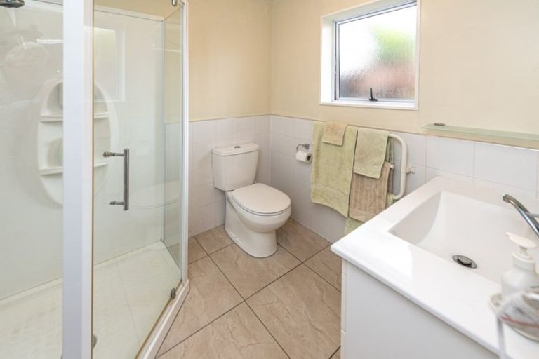 Photo of property in 28 Kakaho Drive, Tawhero, Whanganui, 4501