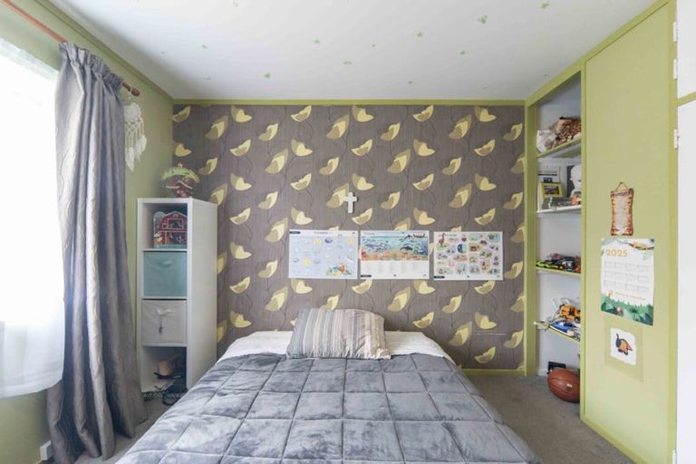 Photo of property in 42 Cromwell Drive, Fitzroy, Hamilton, 3206