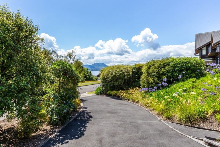 Photo of property in 7 Te Urunga Place, Acacia Bay, Taupo, 3330