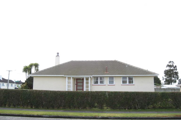 Photo of property in 12 Essex Street, Stratford, 4332