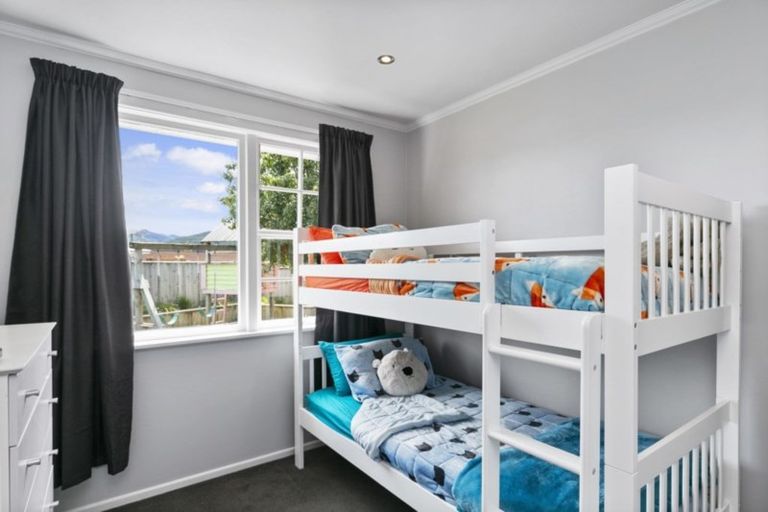 Photo of property in 27a Ebdentown Street, Ebdentown, Upper Hutt, 5018