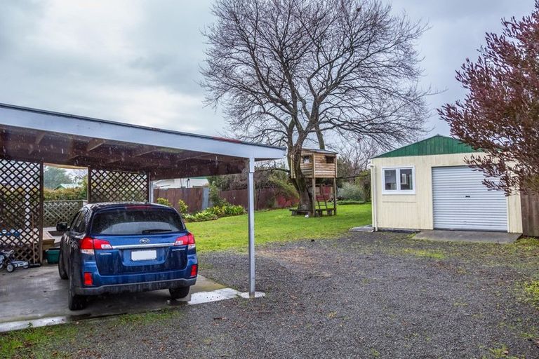 Photo of property in 4 Charles Street, Carterton, 5713