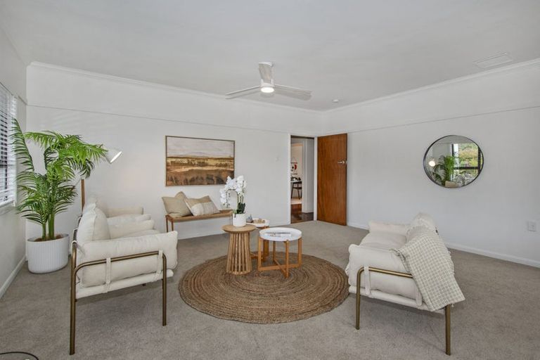 Photo of property in 16 Lovatt Crescent, Kensington, Whangarei, 0112