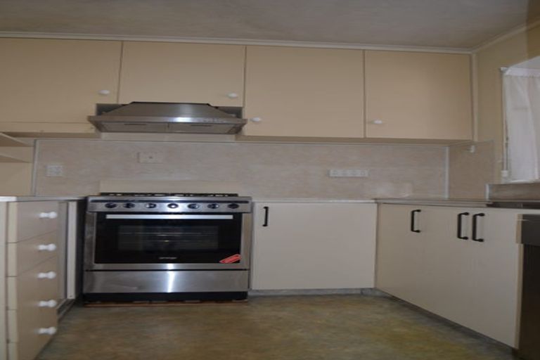 Photo of property in 30 Hillstone Avenue, Gate Pa, Tauranga, 3112