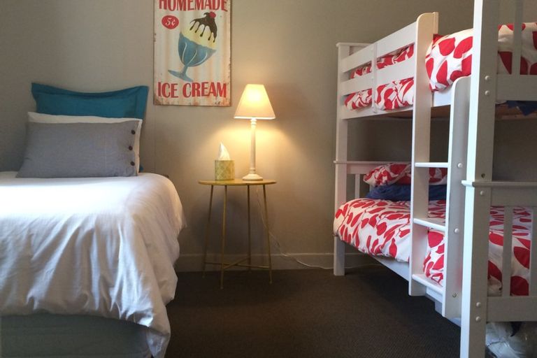 Photo of property in 5 Ray Street, Cromwell, 9310