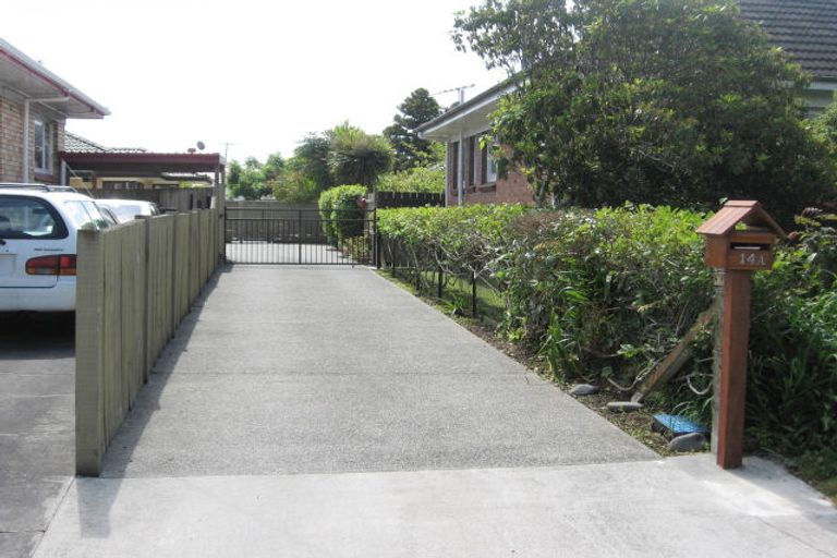 Photo of property in 16 Mangarata Avenue, Papatoetoe, Auckland, 2025