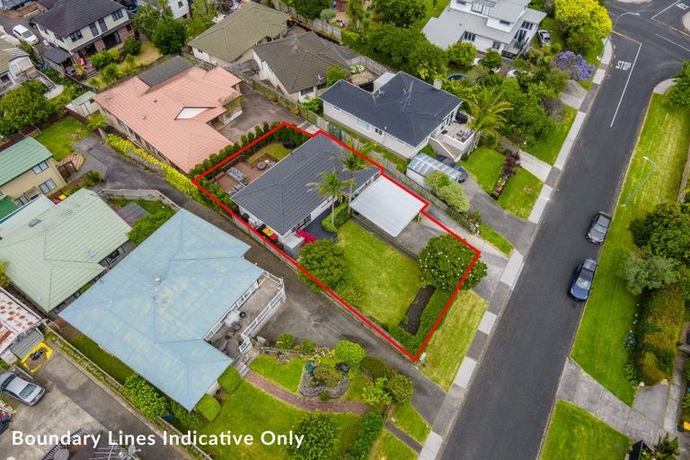 Photo of property in 1/72 Drake Street, Howick, Auckland, 2014