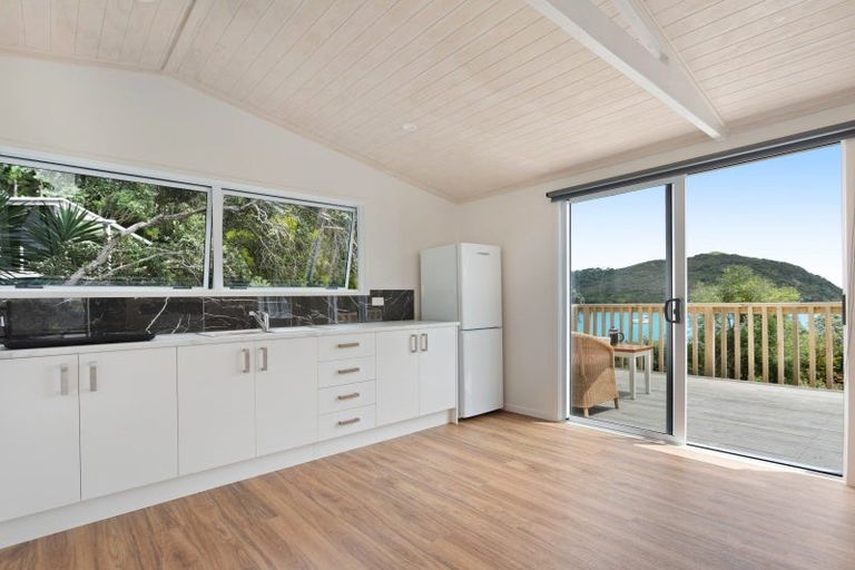 Photo of property in 419f Manawaora Road, Parekura Bay, Hikurangi, 0184