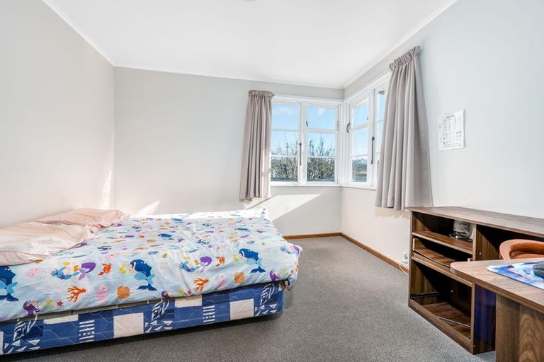 Photo of property in 4a Langford Street, Naenae, Lower Hutt, 5011