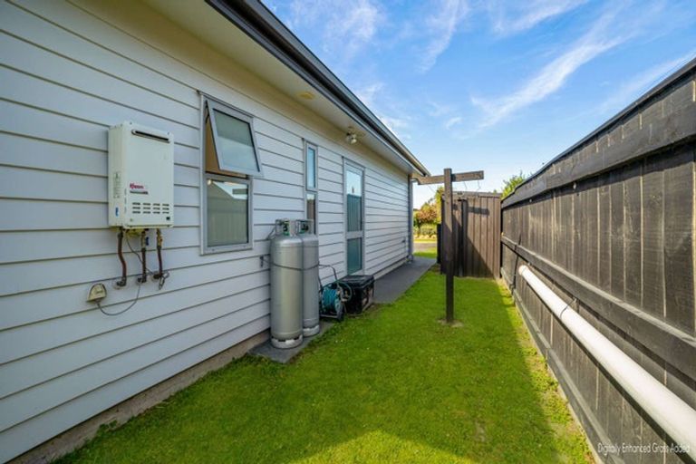 Photo of property in 10 Tuamotu Park, Wainui, Gisborne, 4010