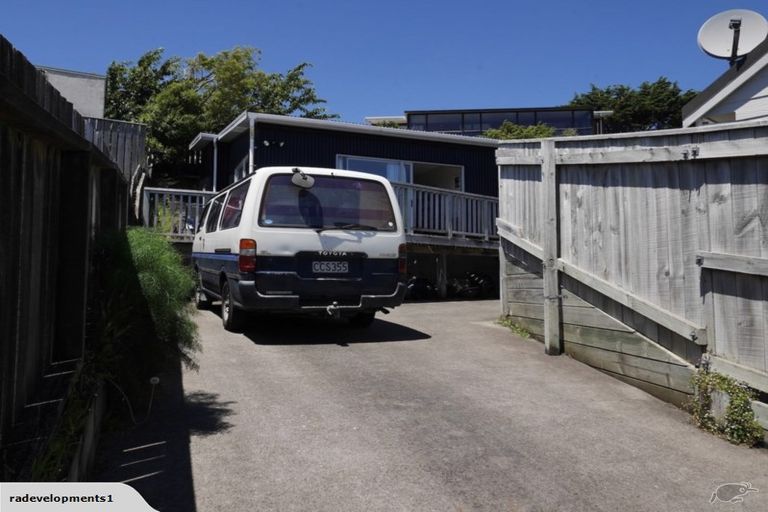 Photo of property in 14a Trinidad Crescent, Grenada Village, Wellington, 6037