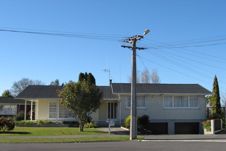 Photo of property in 4 Regent Street, Silverdale, Hamilton, 3216