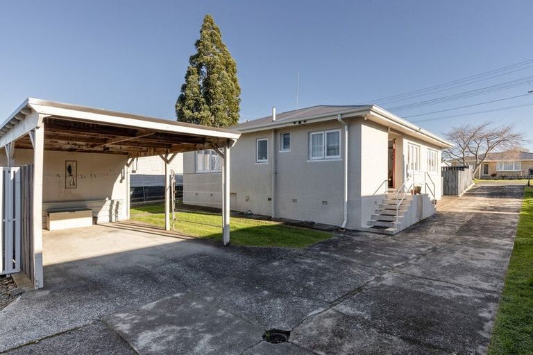 Photo of property in 12 Watling Street, Gate Pa, Tauranga, 3112