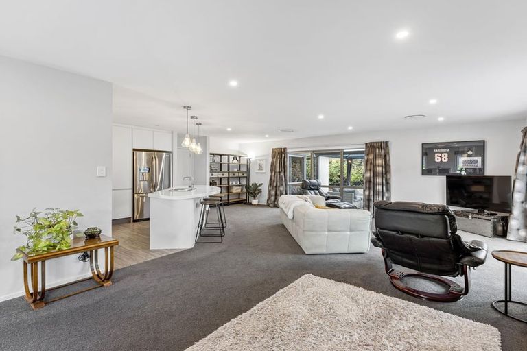 Photo of property in 14 Weruweru Street, Marshland, Christchurch, 8083