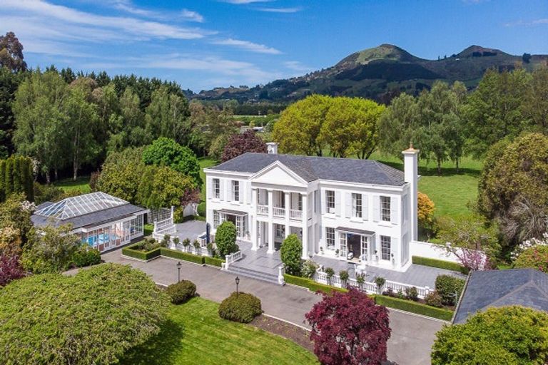 Photo of property in 207 Bush Road, Mosgiel, 9092