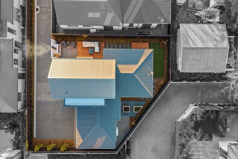 Photo of property in 54a Jeffreys Road, Fendalton, Christchurch, 8052