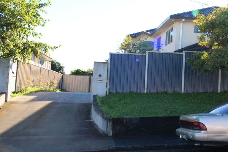 Photo of property in 67 Rodney Street, Howick, Auckland, 2014