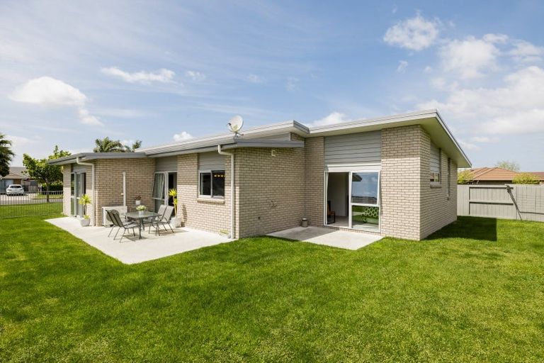 Photo of property in 69 Aquila Crescent, Rototuna North, Hamilton, 3210