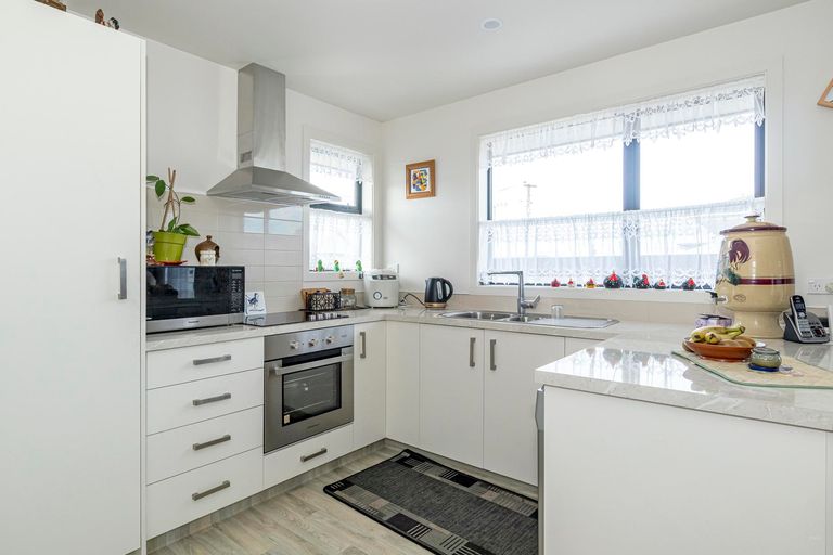 Photo of property in 24 Clyde Street, Seaview, Timaru, 7910