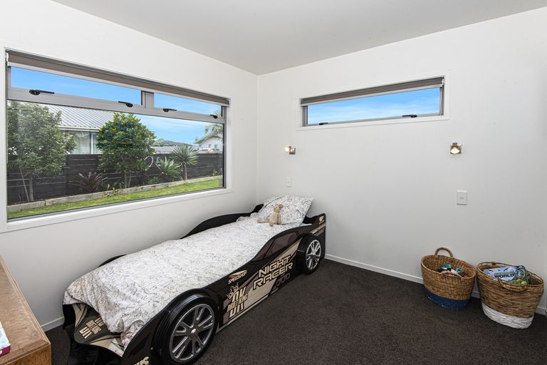 Photo of property in 28d Marram Place, Mangawhai Heads, Mangawhai, 0505