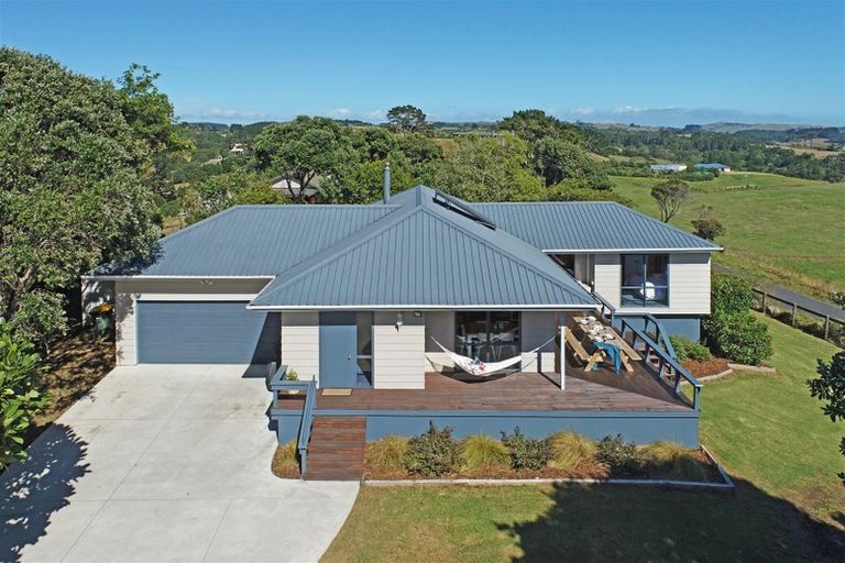 Photo of property in 166 Cooper Road, Pollok, Waiuku, 2684