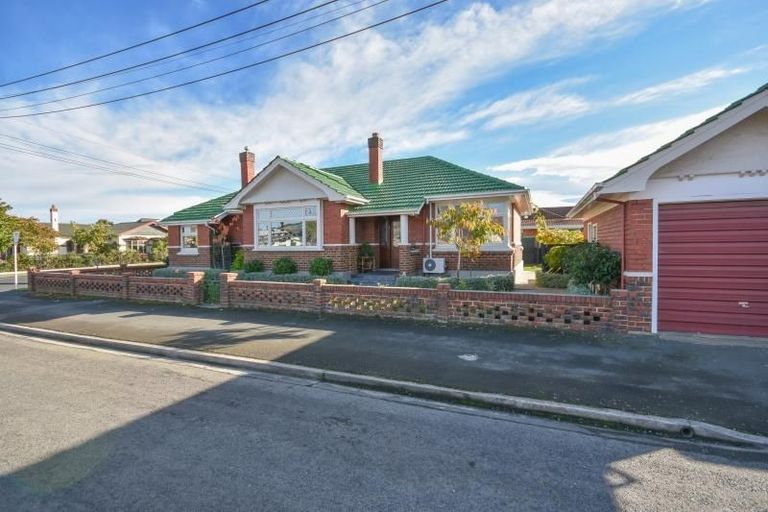 Photo of property in 2 Ayr Street, Mosgiel, 9024