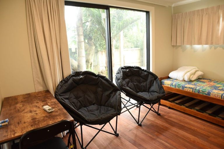 Photo of property in 171a Beach Haven Road, Beach Haven, Auckland, 0626