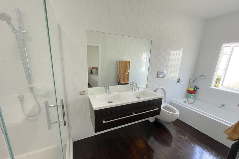 Photo of property in 1/20 Richmond Avenue, Northcote Point, Auckland, 0627