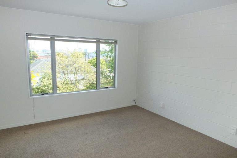 Photo of property in 4/463 Tuam Street, Phillipstown, Christchurch, 8011