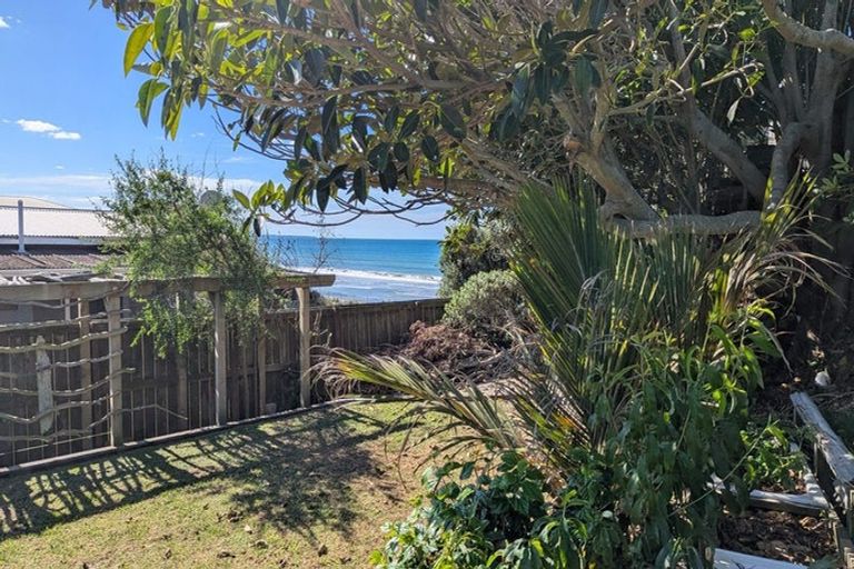 Photo of property in 349 Pukehina Parade, Pukehina, Te Puke, 3189