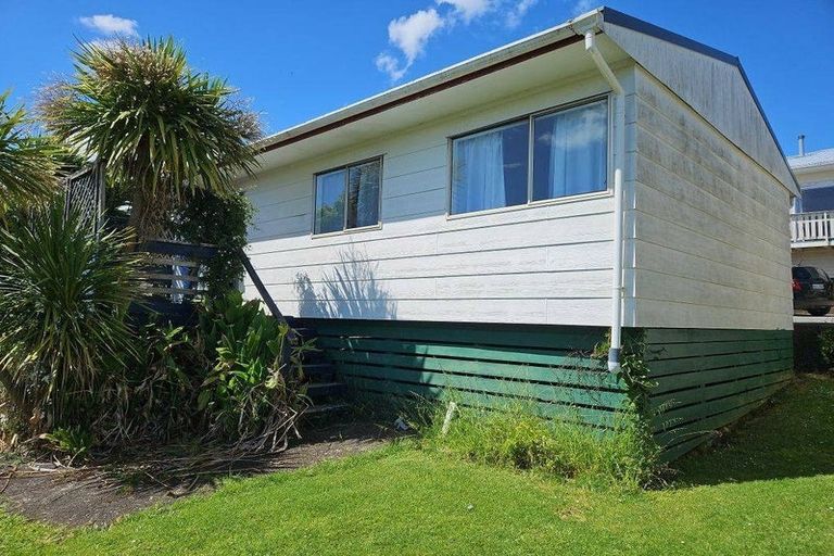 Photo of property in 41 Livingstone Avenue, Nawton, Hamilton, 3200