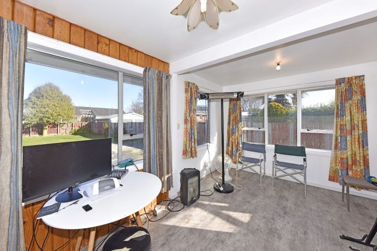 Photo of property in 172 Shortland Street, Aranui, Christchurch, 8061