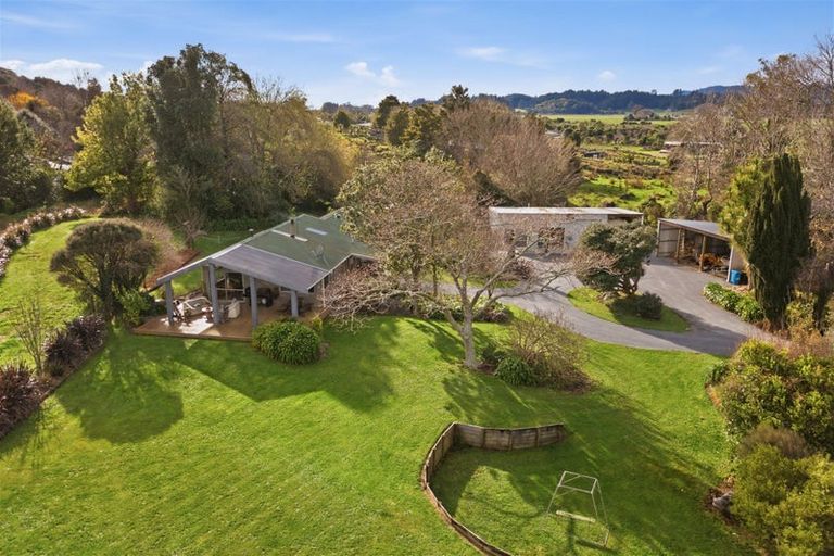 Photo of property in 25 Abel Tasman Drive, Takaka, 7110