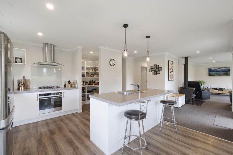 Photo of property in 16 Roy Road, Hamurana, Rotorua, 3096