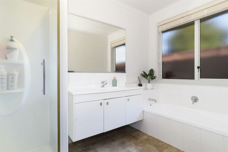 Photo of property in 44 Kakapo Place, Pyes Pa, Tauranga, 3112