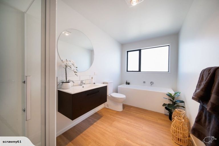 Photo of property in 21 Cumberland Road, Lower Shotover, Queenstown, 9304