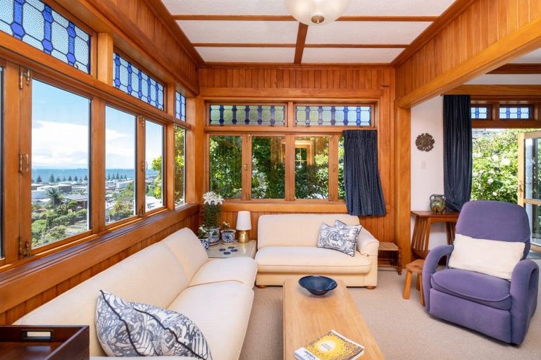 Photo of property in 35 Goldsmith Road, Hospital Hill, Napier, 4110