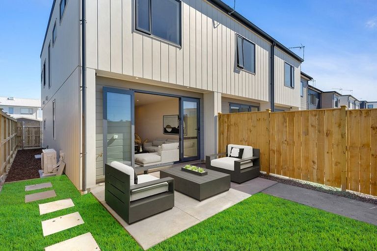 Photo of property in 154 Te Napi Drive, Takanini, Auckland, 2112