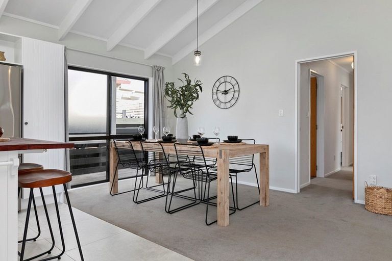 Photo of property in 2 Hartford Avenue, Papamoa Beach, Papamoa, 3118