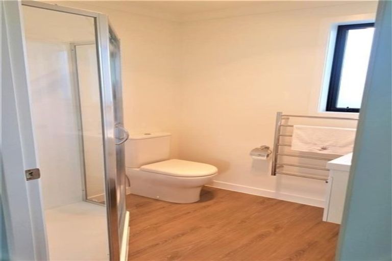 Photo of property in 10 Purchas Road, Hauraki, Auckland, 0622