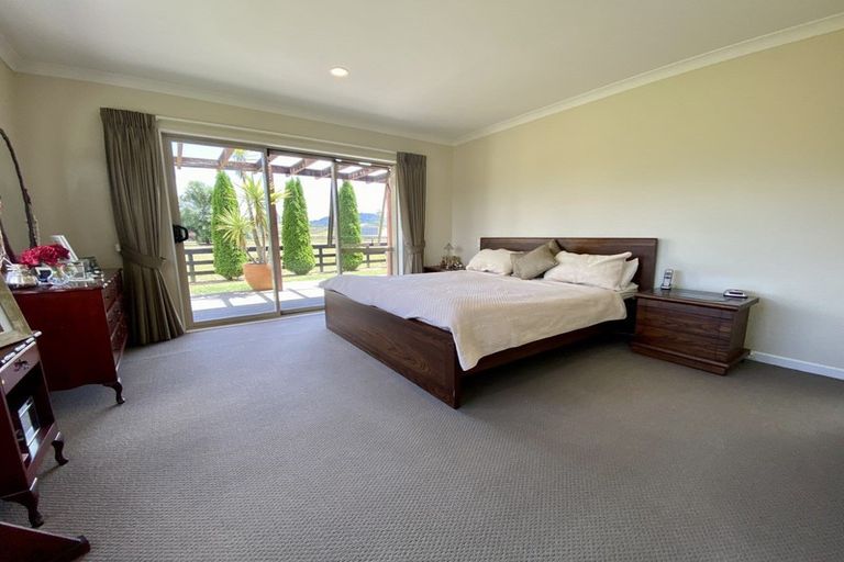Photo of property in 1050 Te Pahu Road, Karamu, Hamilton, 3285