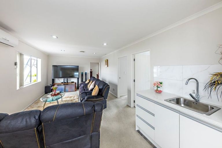 Photo of property in 4 Cahir Place, Flat Bush, Auckland, 2019