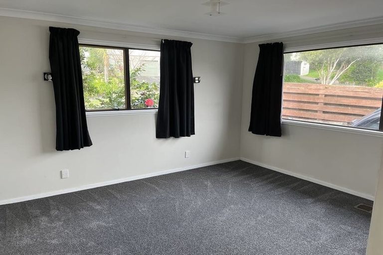 Photo of property in 94 Leeward Drive, Whitby, Porirua, 5024